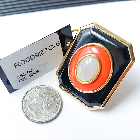 HOUSE OF HARLOW 1960 Coral & Black Art Deco Statement Ring - Picture 8 of 9